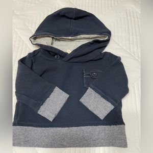 5/$15 Closet Sale! Baby Gap 6-12 months hooded sweatshirt